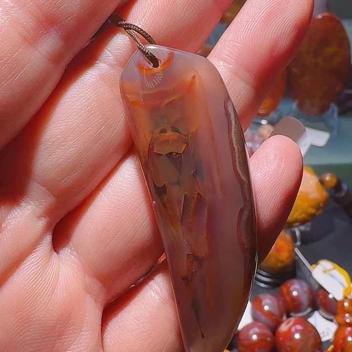 玛瑙/玉髓未镶嵌珠宝半成品