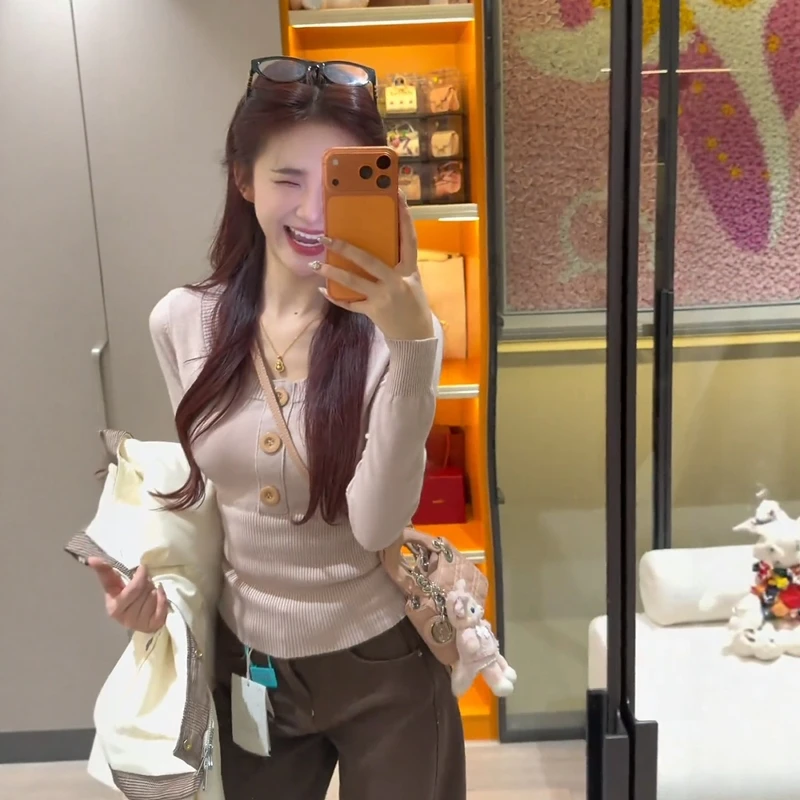 巨好看韩系粉色u领毛针织衫女秋冬小个子收腰修身内搭打底上衣