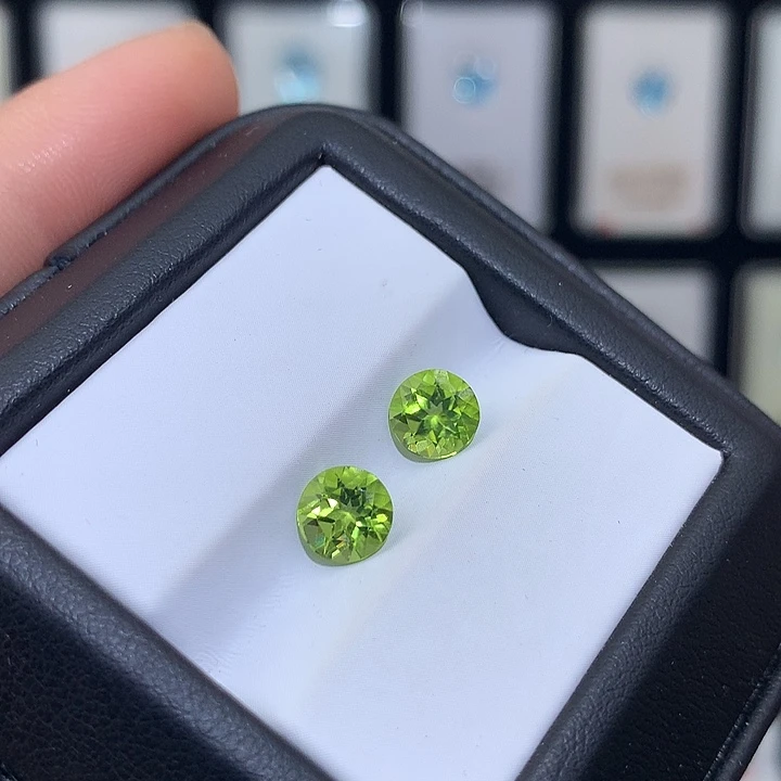 裸石橄榄石未镶嵌圆6