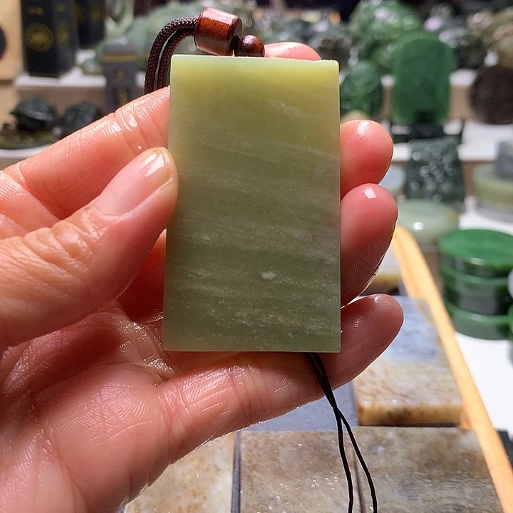 ɀ****和田玉（糖玉）未镶嵌珠宝半成品