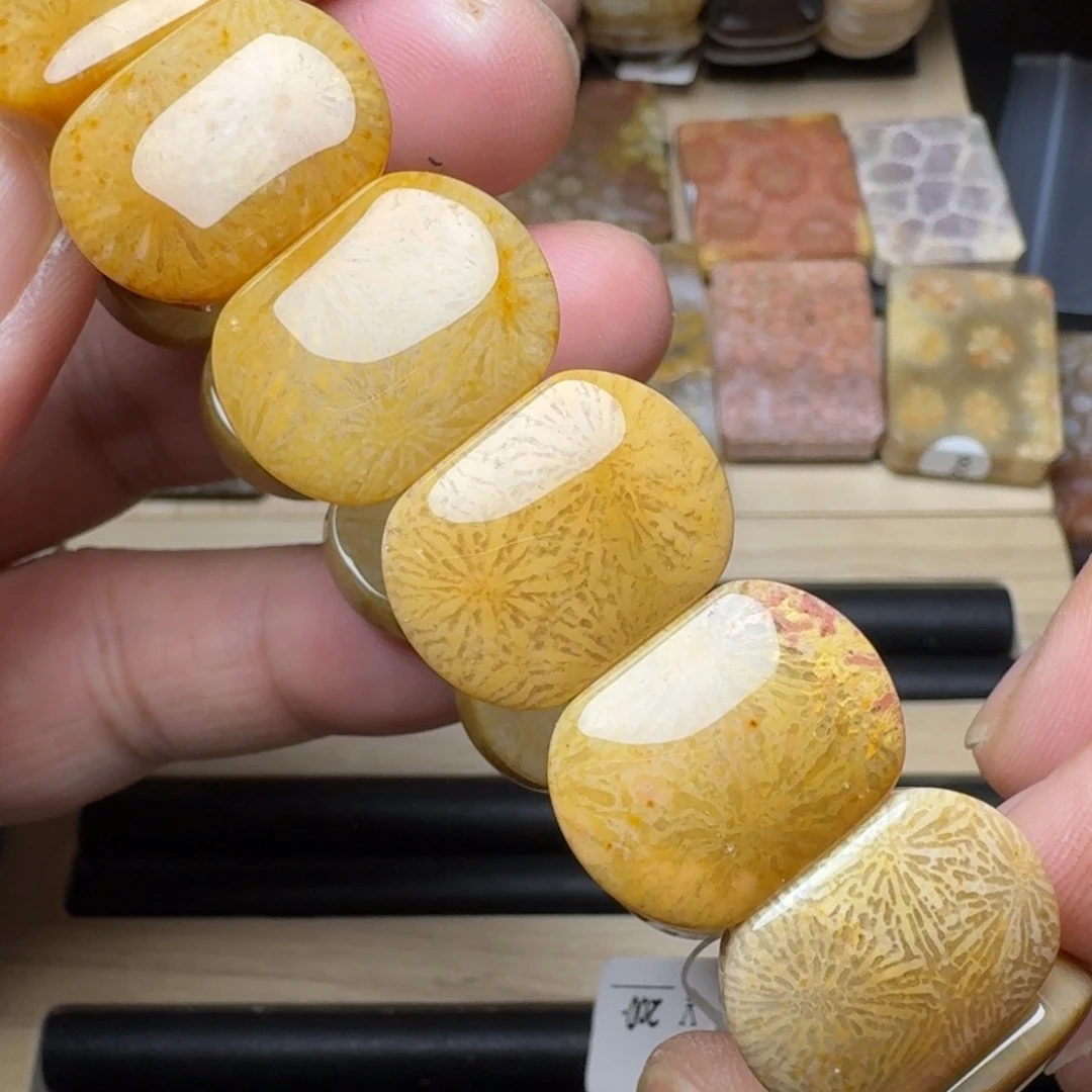 硅化玉未镶嵌纯天然色有机玉石保真色