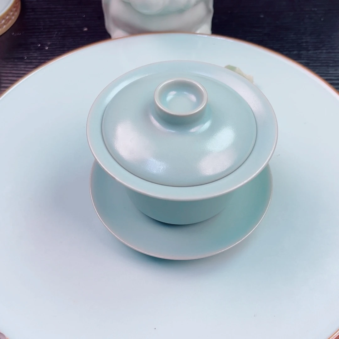 瓷片不计成本交个朋友