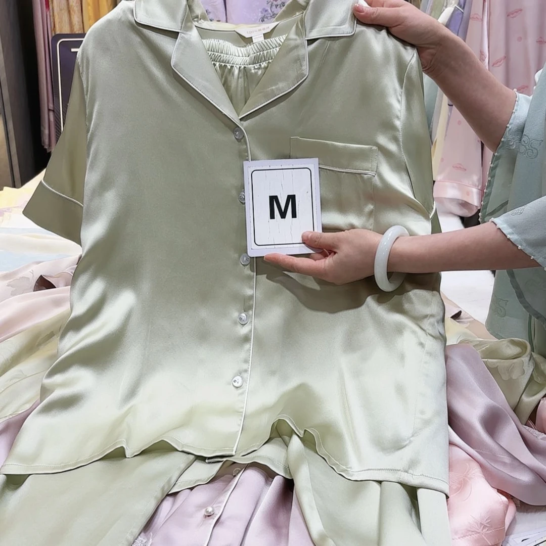 【闪购商品】红****袖苏绣非遗艺术精品展示