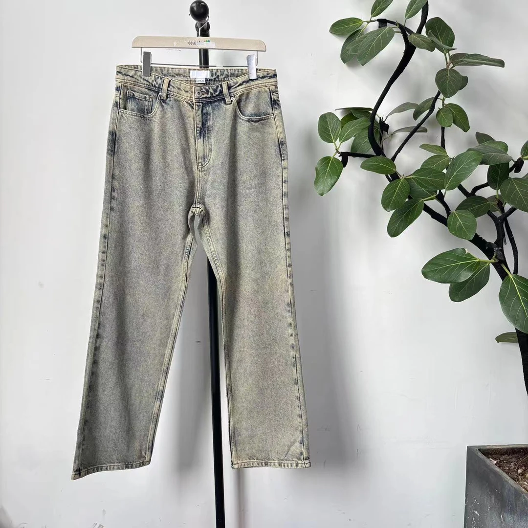 Q-10  男士简约时尚蓝色水洗直筒休闲牛仔裤 30047