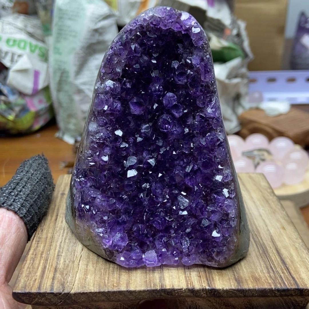 紫晶天然水晶摆件未镶嵌