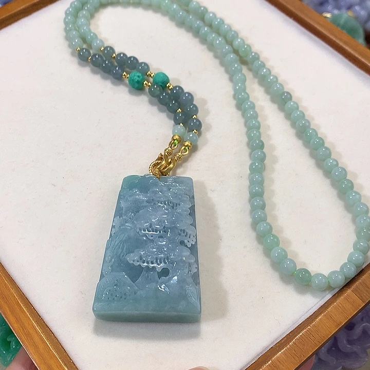 翡翠未镶嵌颈饰翡翠吊坠