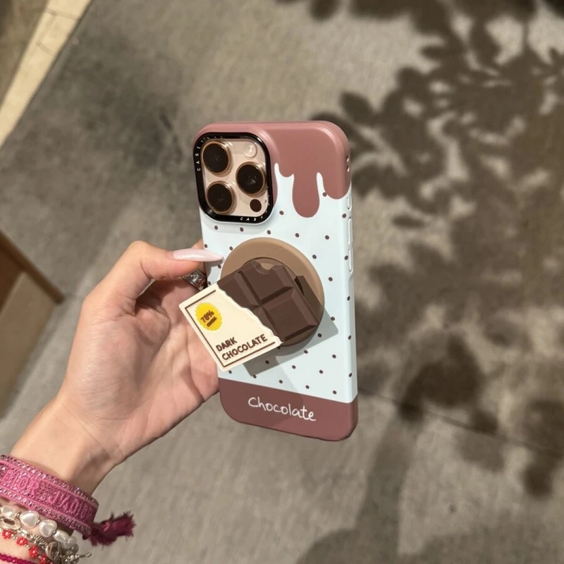 创意ins波点巧克力磁吸适用苹果16promax手机壳15保护套14支架13