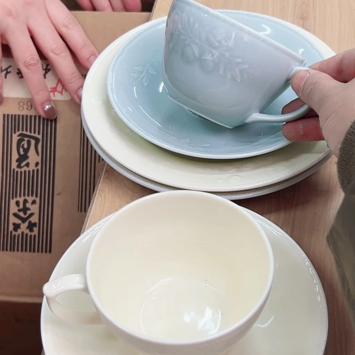 摆件一个瓷器默认微瑕