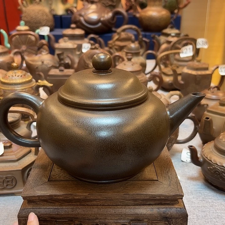 紫砂壶等艺术精品