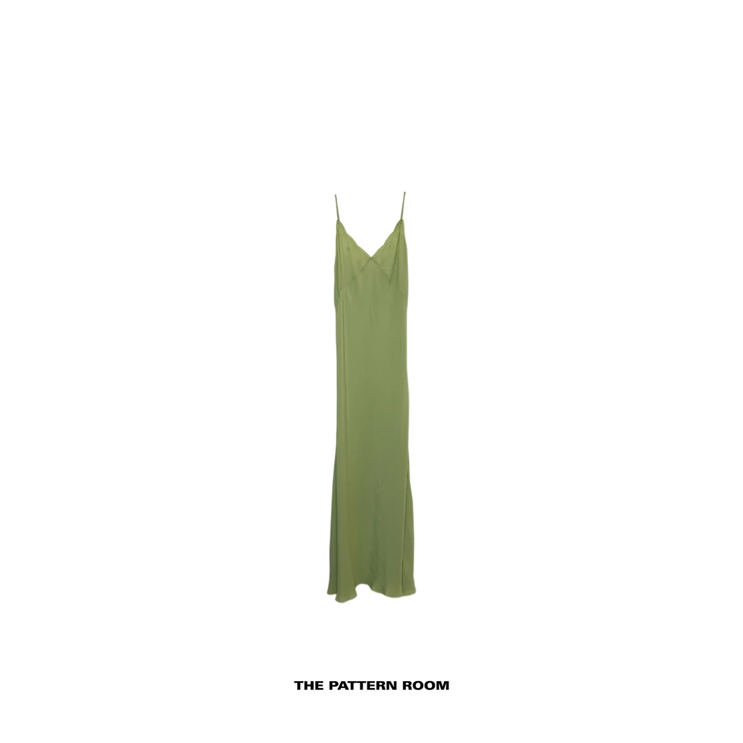 The pattern room | 可持续时髦轻盈线条手敲蕾丝吊带裙