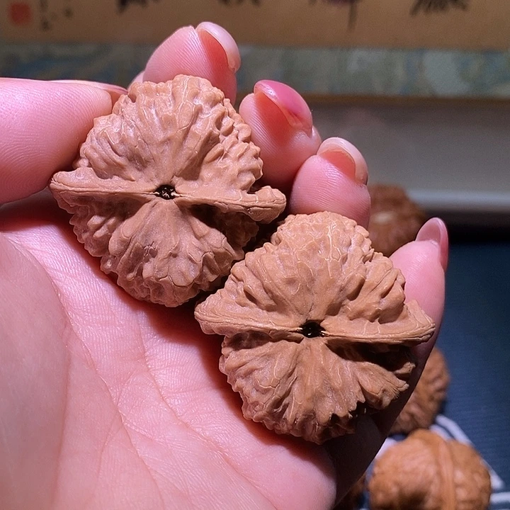 文玩核桃把件R**e41如意狮子头