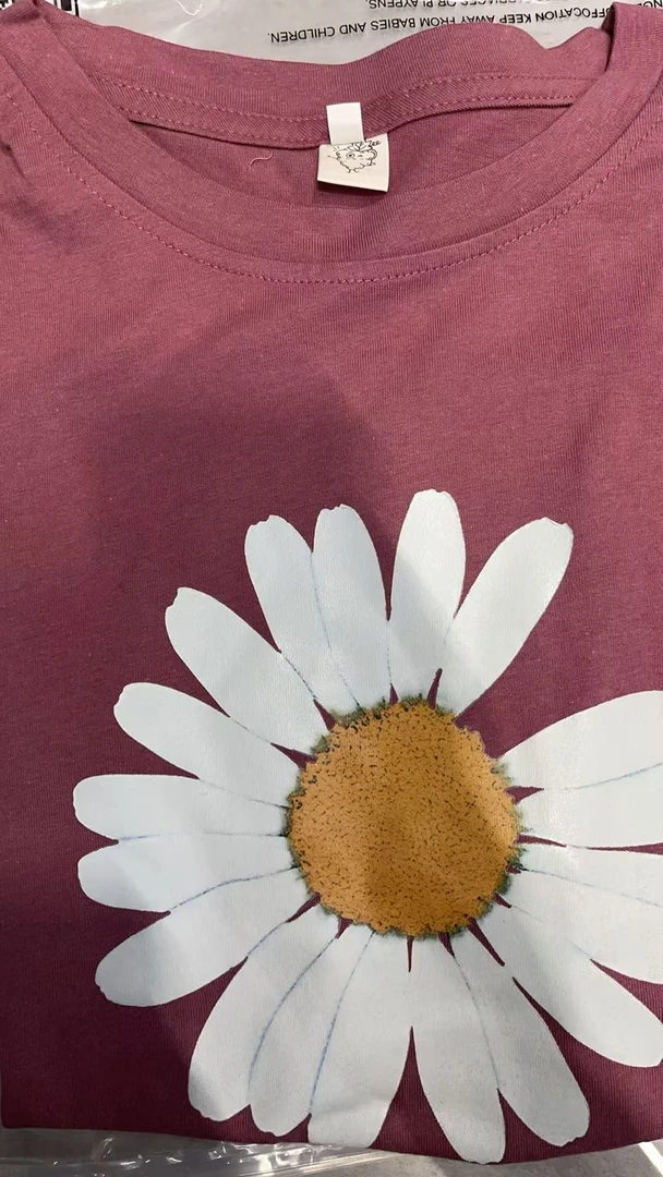 57（骨折）高街圆领短袖T恤胸前印花时尚夏季