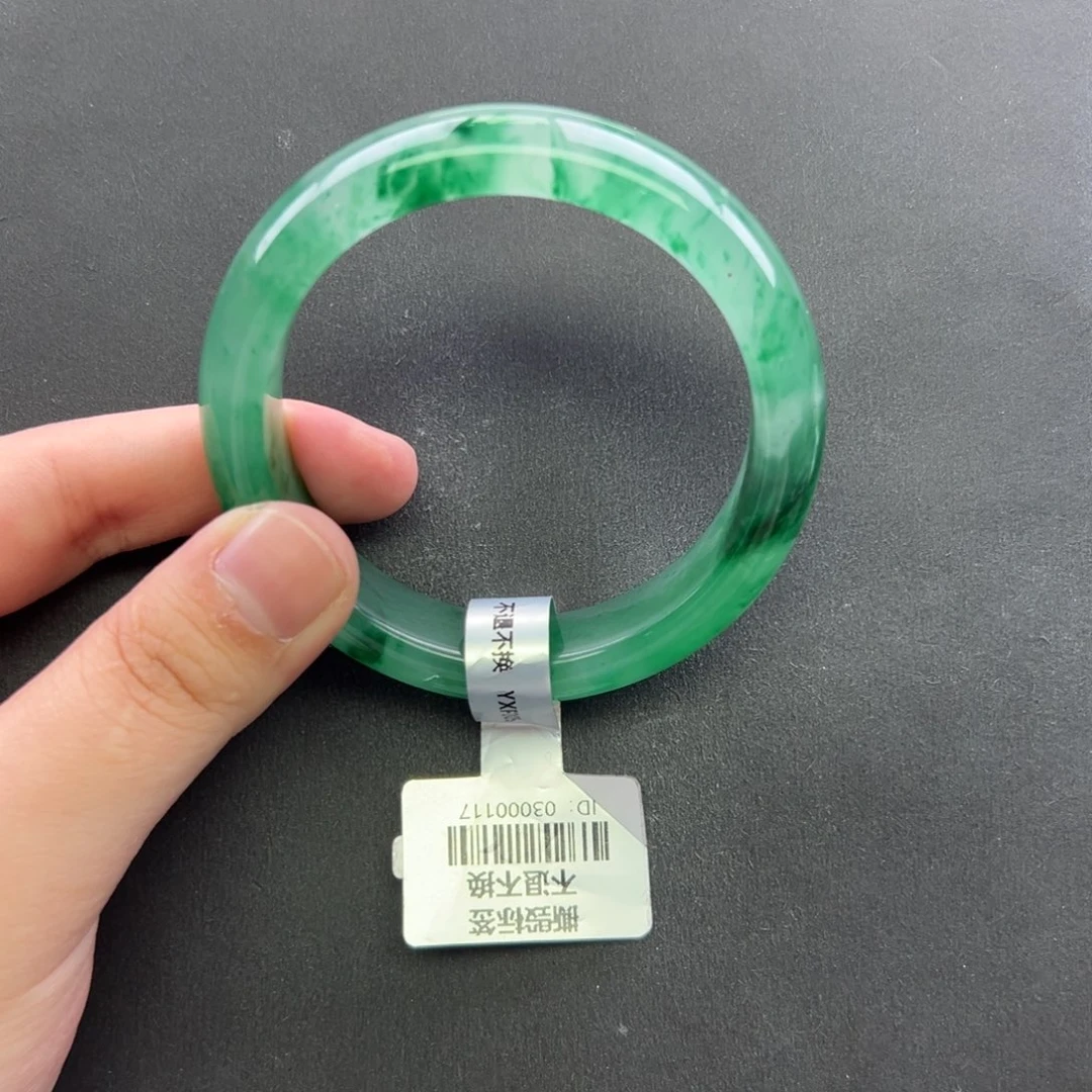 石英质玉未镶嵌手镯+54.9