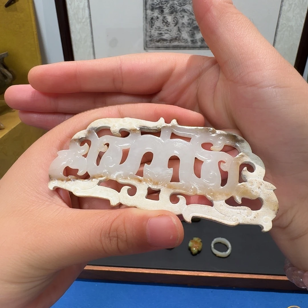 头***M和田玉未镶嵌挂件