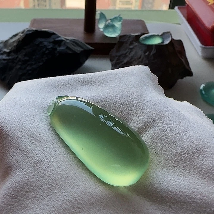 岫玉未镶嵌吊坠(不含链)