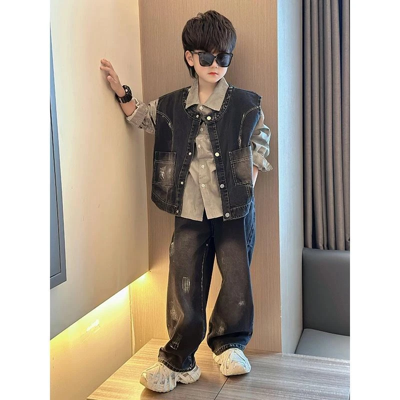 男童春装牛仔马甲套装2025新款中大童痞帅男孩衬衫扎染三件套潮酷