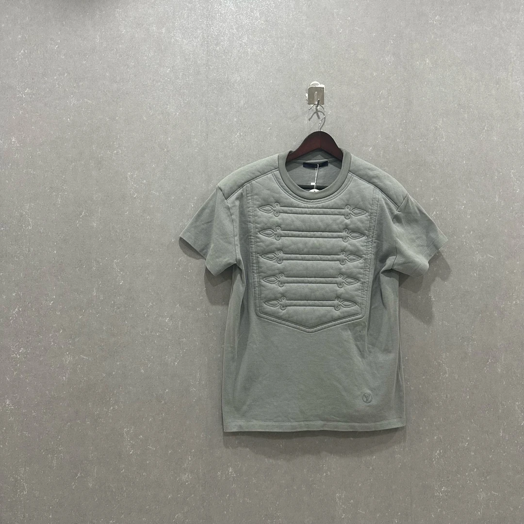 99新 LouisVuitton/路易威登 纯色微标印花圆领短袖 XS码SL003798