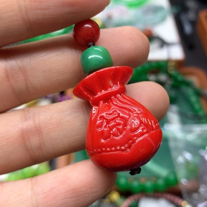 合金颈饰玛瑙/玉髓吊坠