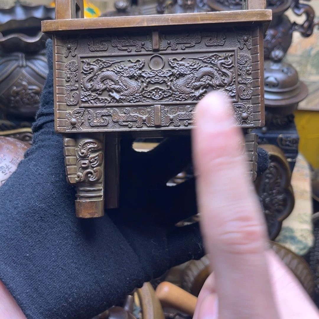 精美铜器批发档口