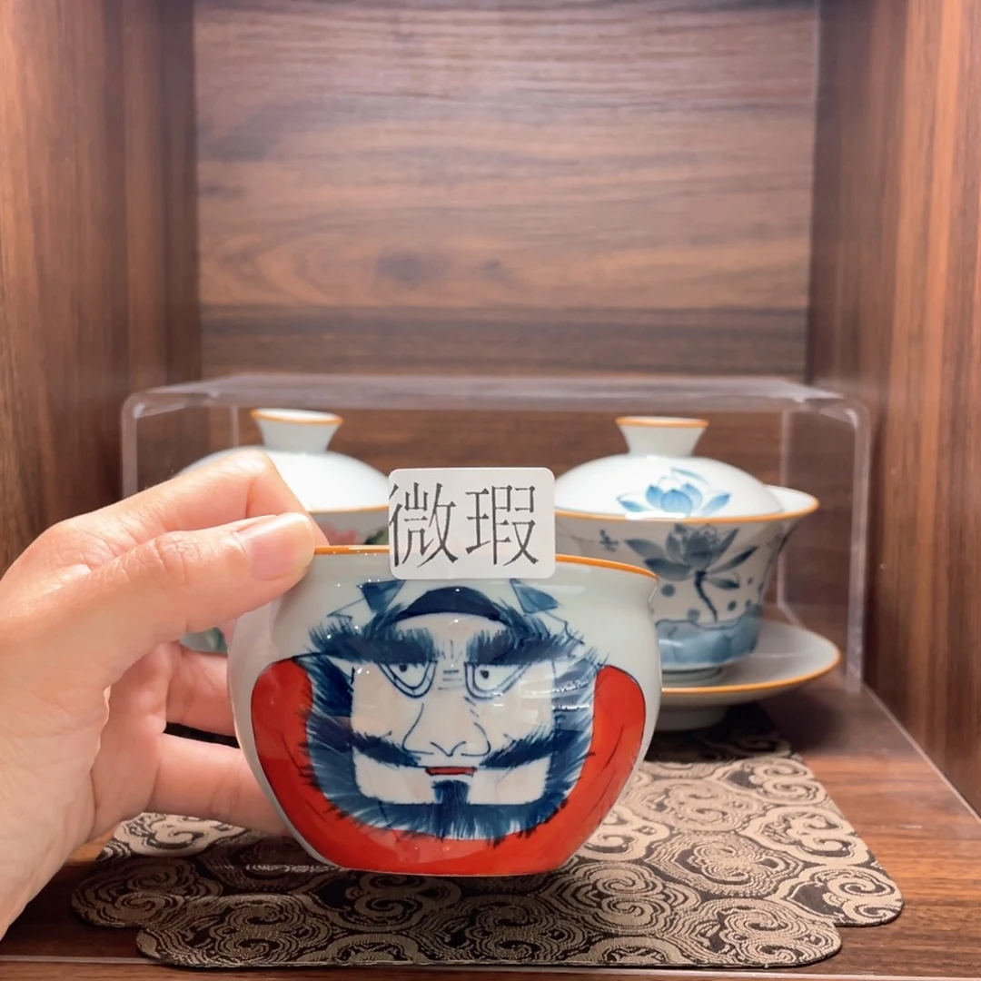 釉下手绘茶具微瑕