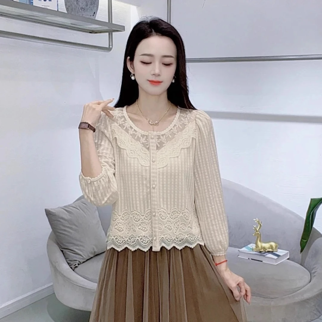 法式气质蕾丝衬衫女秋季新款甜美减龄洋气上衣小个子百搭显瘦衬衣