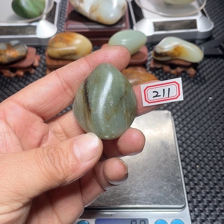 未镶嵌和田玉挂件211