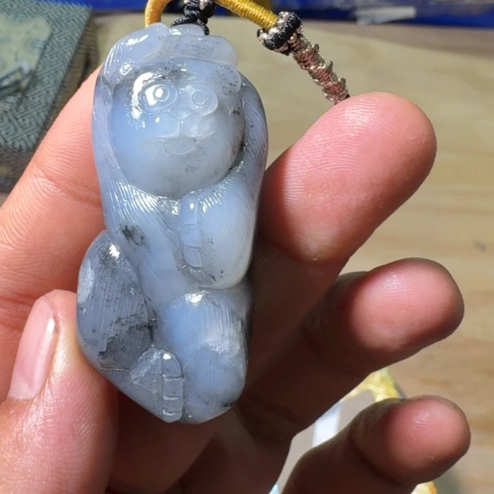 未镶嵌和田玉（糖玉）挂件