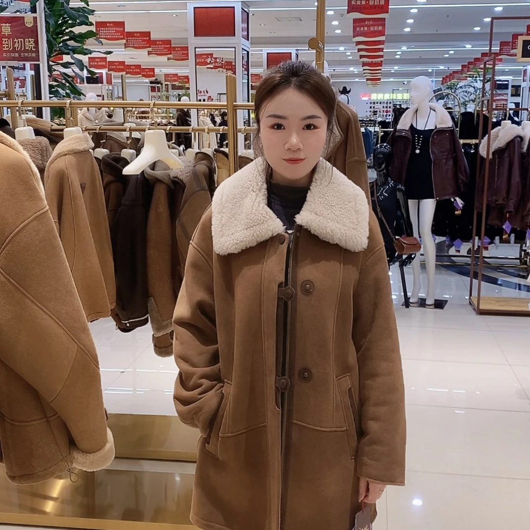 闪2 初晓皮草 初晓皮草