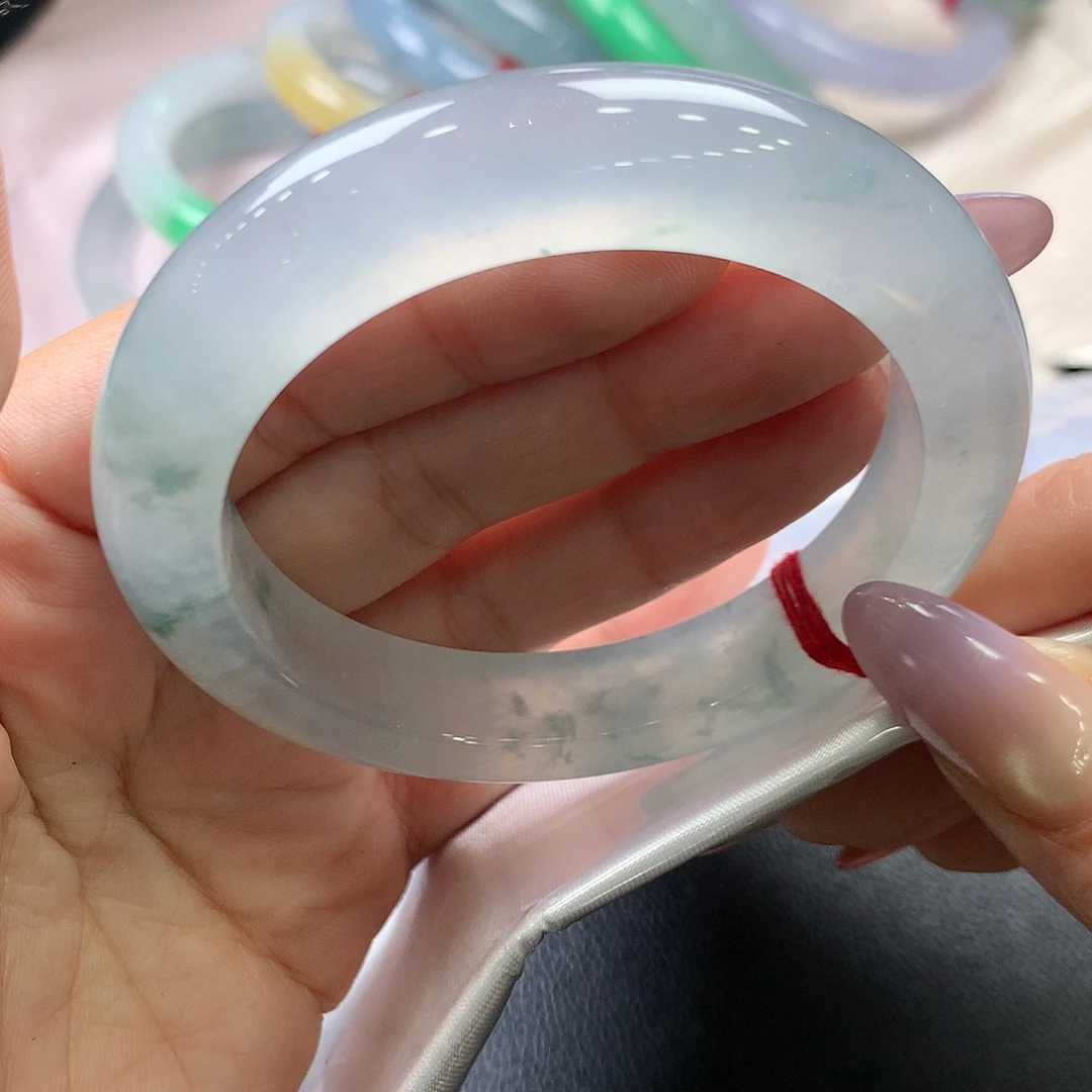 翡翠未镶嵌手镯57.8正