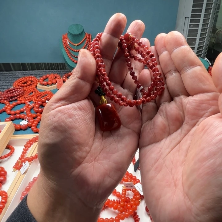 南红玛瑙手链未镶嵌