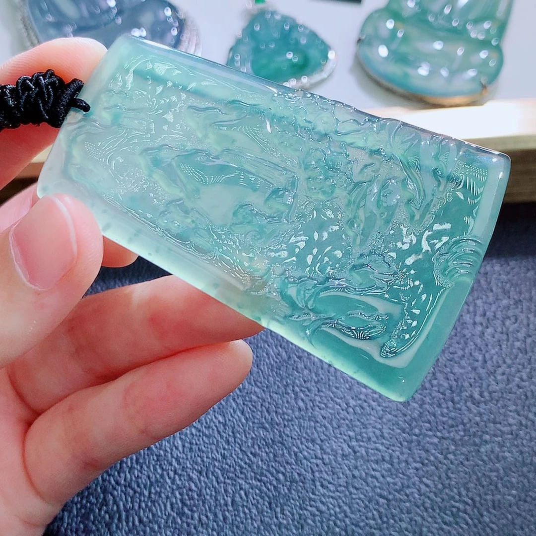 颈饰未镶嵌翡翠翡翠