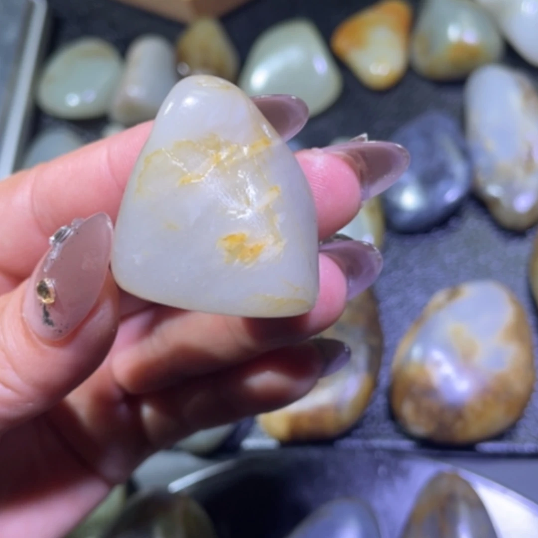 【闪购商品】和田玉颈饰未镶嵌