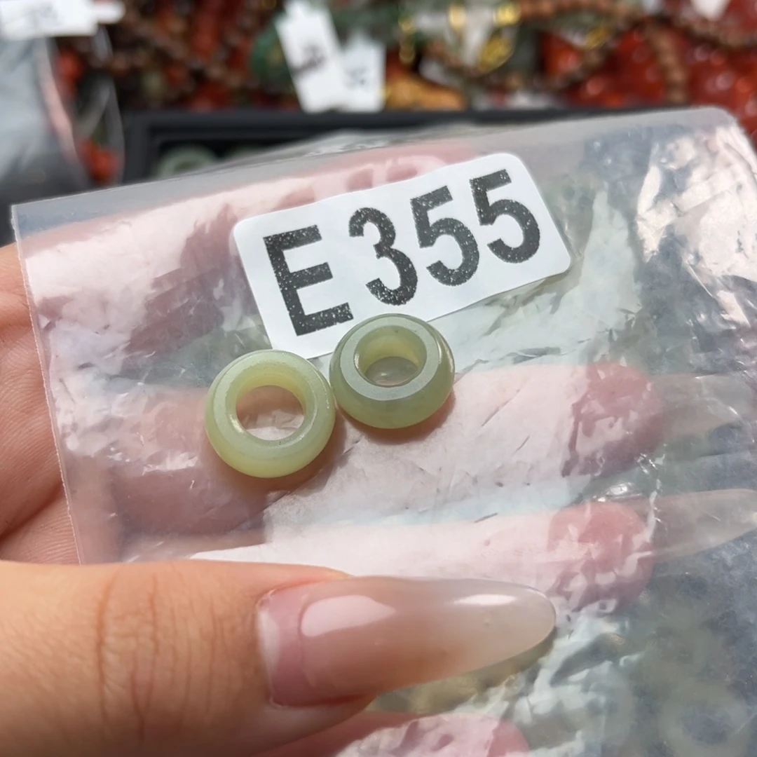 铃****和田玉未镶嵌珠宝奇石