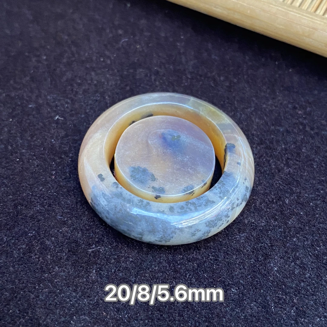 【小伊琥珀】双色蜜蜡指环