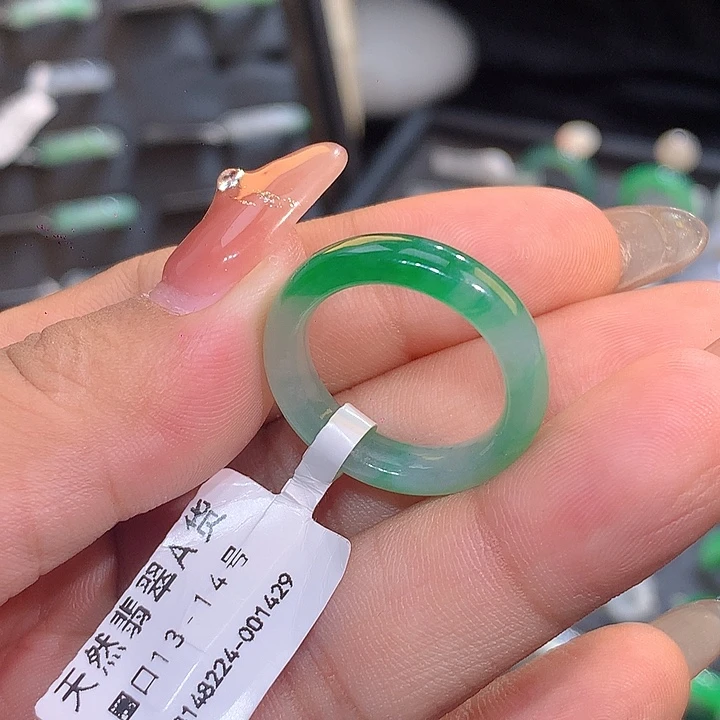 翡翠戒指未镶嵌圈口13