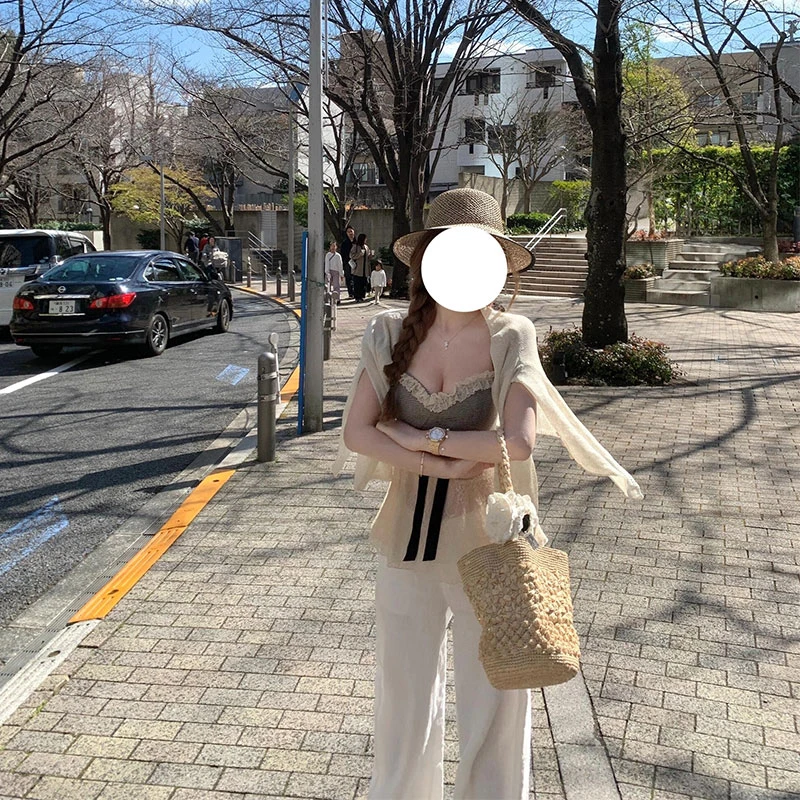 2025年夏季新款chic网红减龄少女感收腰吊带上衣女配高腰显瘦长裤