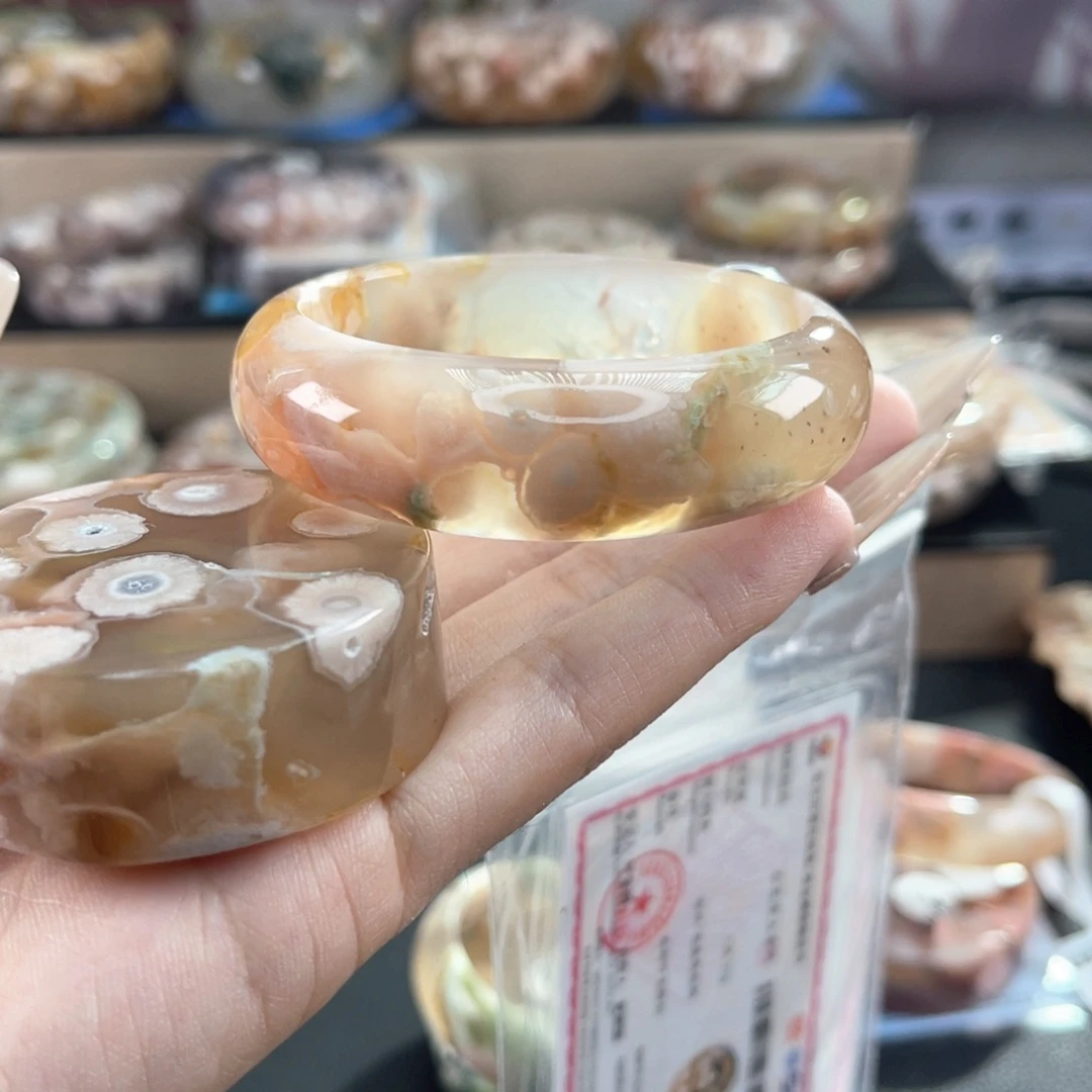 忘***草未镶嵌手镯石英质玉53