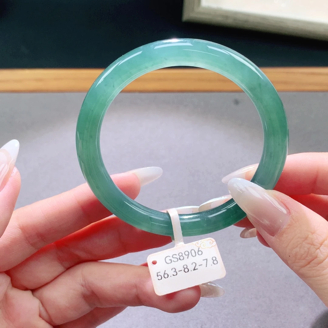 翡翠未镶嵌手镯天然