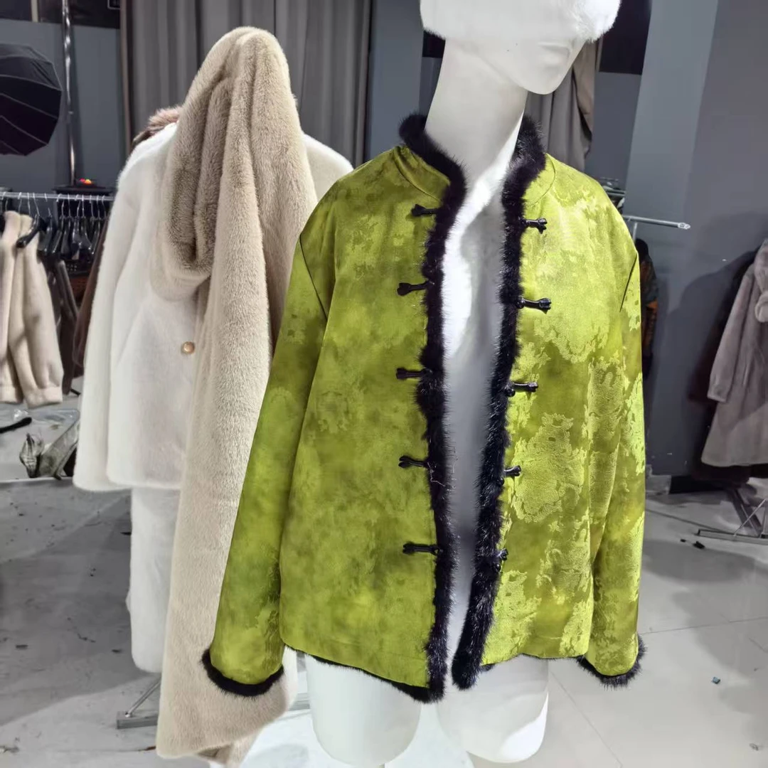 F21时尚女装貂绒外套气质百搭