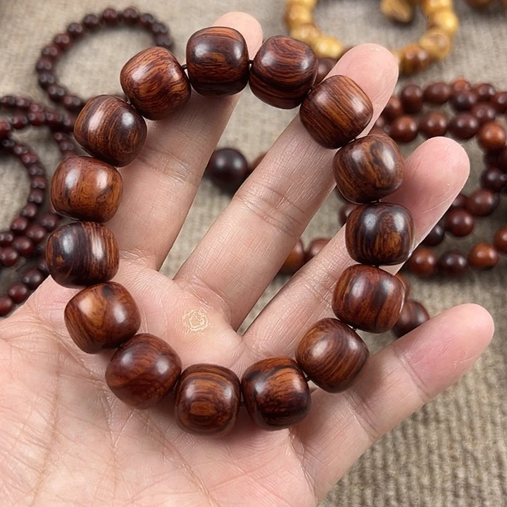 木嗨***生海南红降1516。。。。。。。。