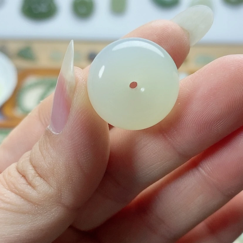 【闪购商品】颈饰未镶嵌和田玉