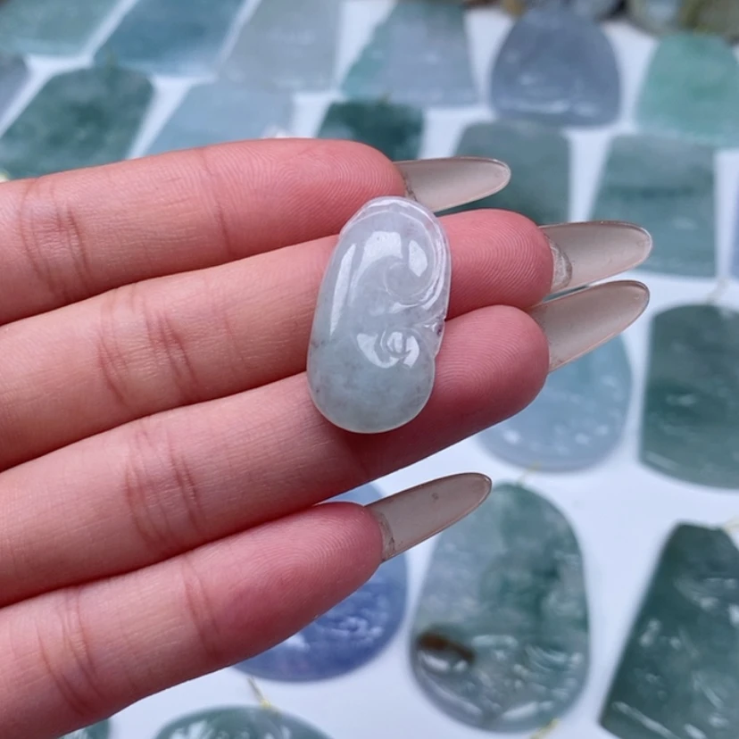 【闪购商品】翡翠未镶嵌吊坠(不含链)