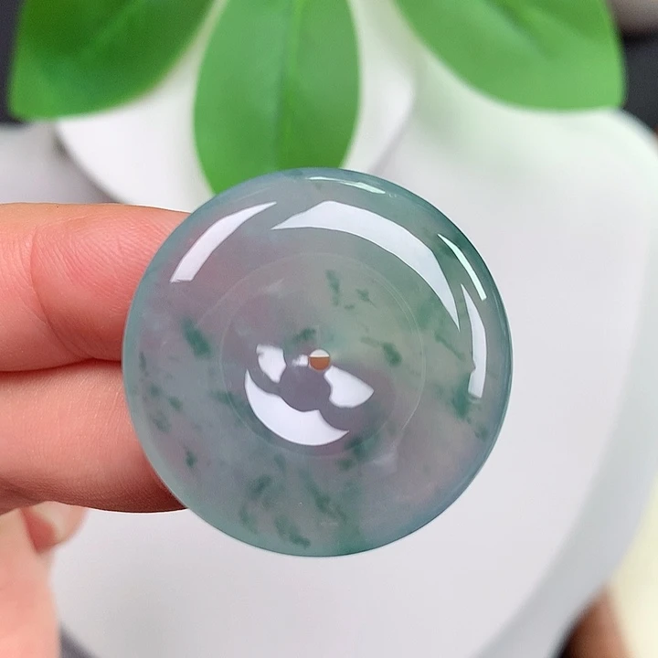 翡翠未镶嵌颈饰平安扣 29.4x5.2mm