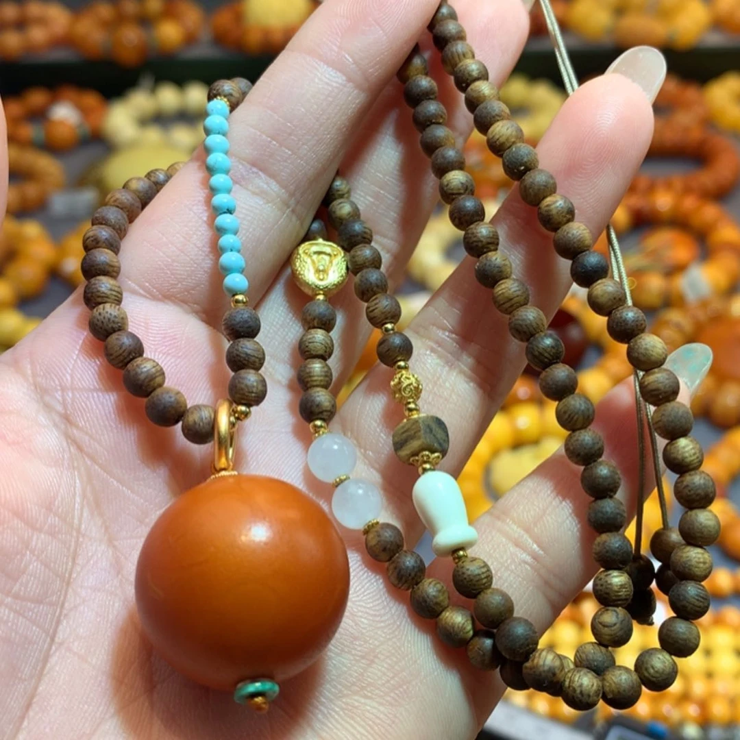 【闪购商品】未镶嵌吊坠(赠链)蜜蜡