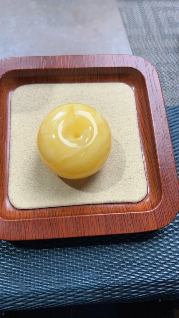 天然原矿琥珀蜜蜡黄花蜡小墩子