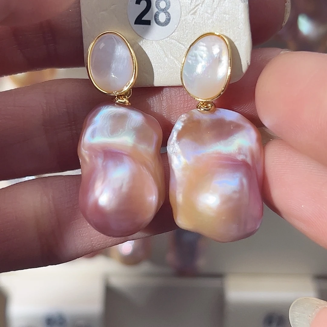 未镶嵌淡水珍珠耳饰