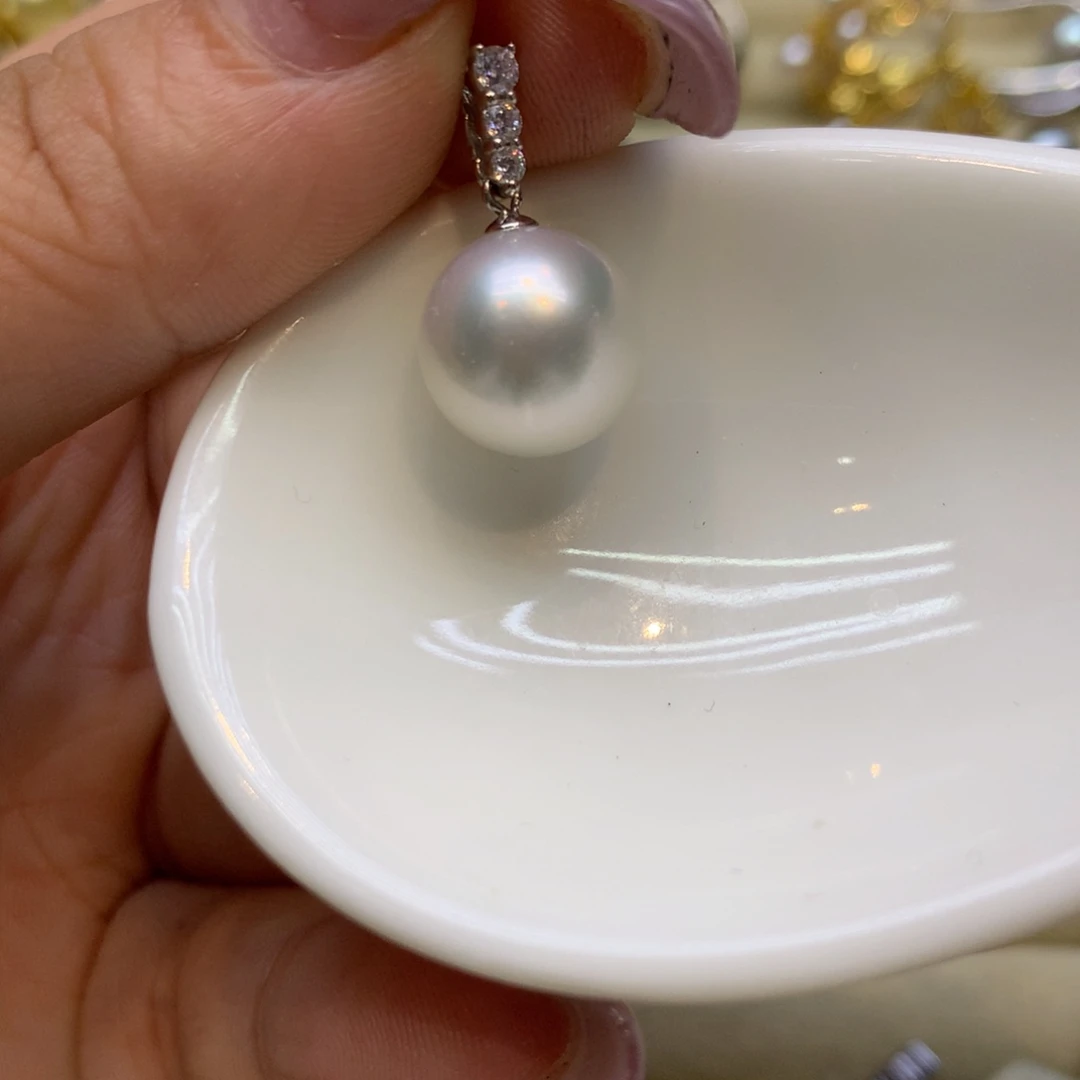 颈饰14K金镶嵌海水珍珠