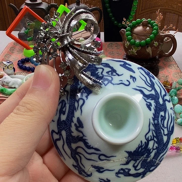 瓷片哈哈哈哈哈哈哈哈哈哈哈