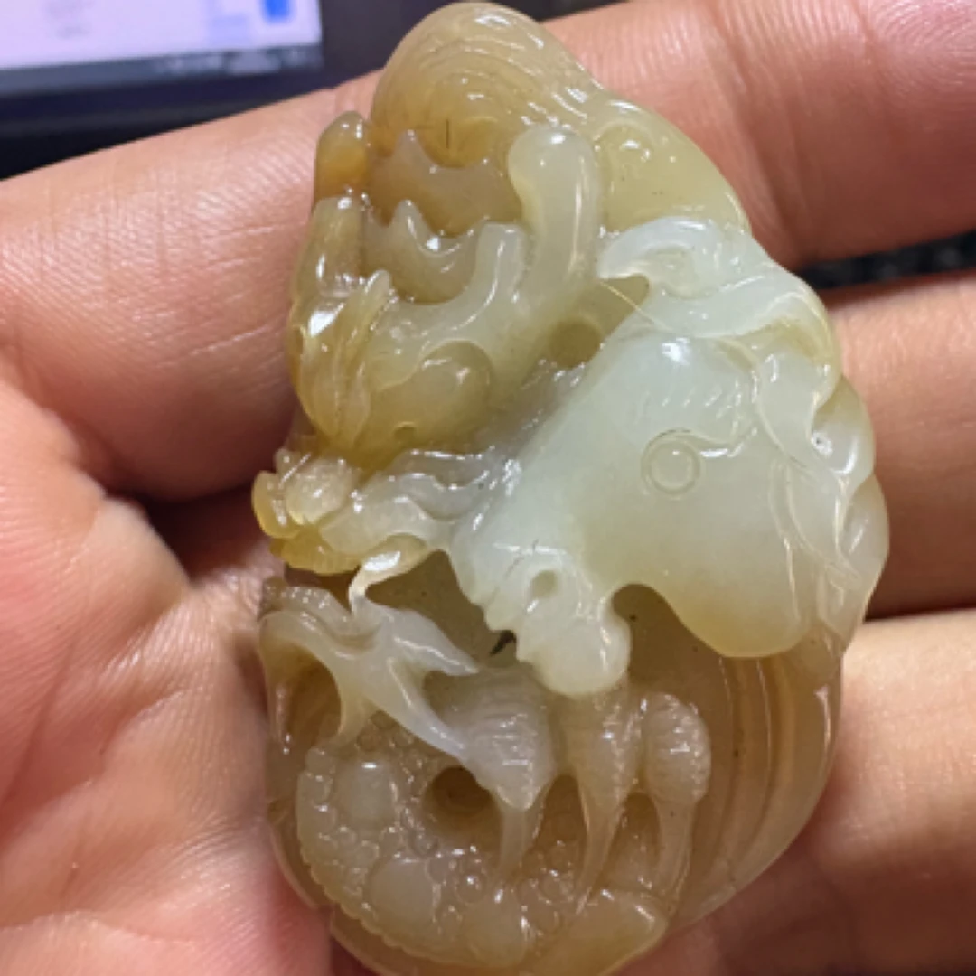 新疆和田玉糖白吊坠直播间福利款