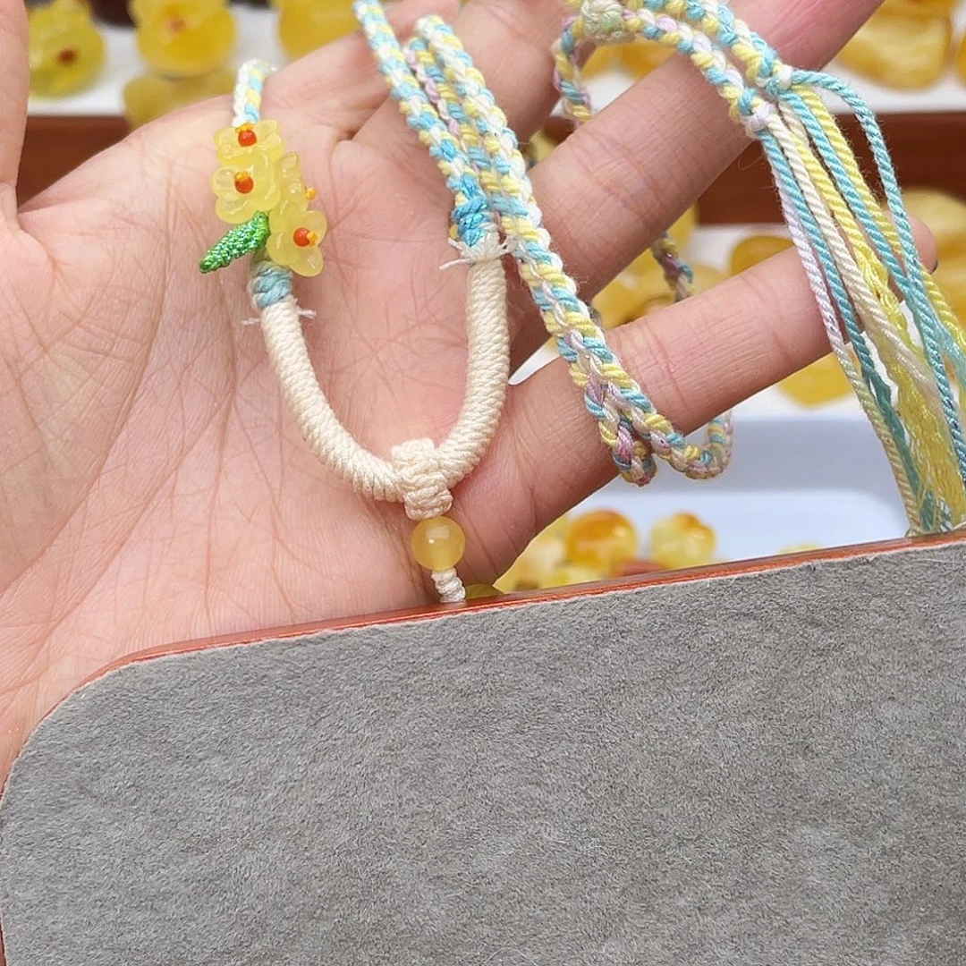 琥珀未镶嵌吊坠(不含链)